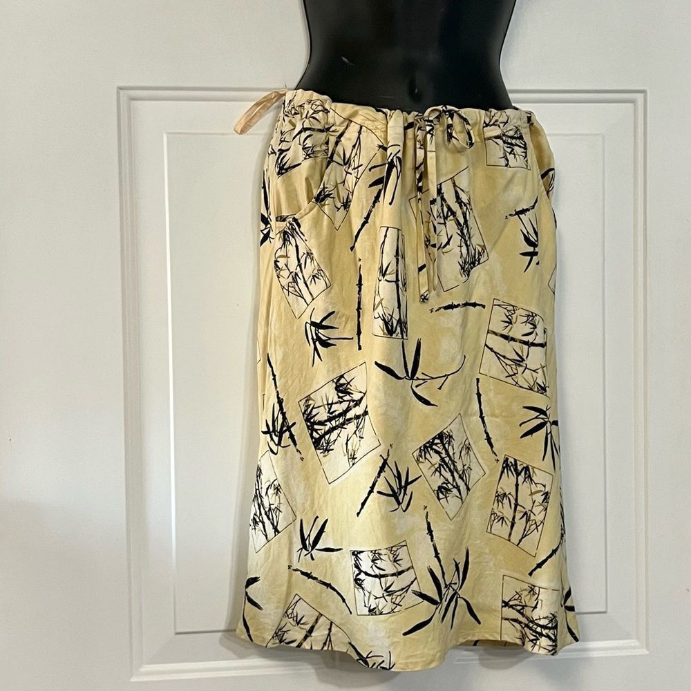 Vtg 90s Kriss Kross 100% Silk Textured Tropical Pale Yellow Palm Slip Skirt 10 L